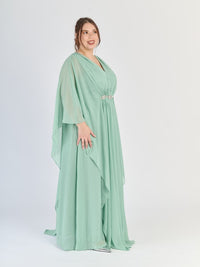 Abito plus size Salvia, gonna ampia, scollatura delicata