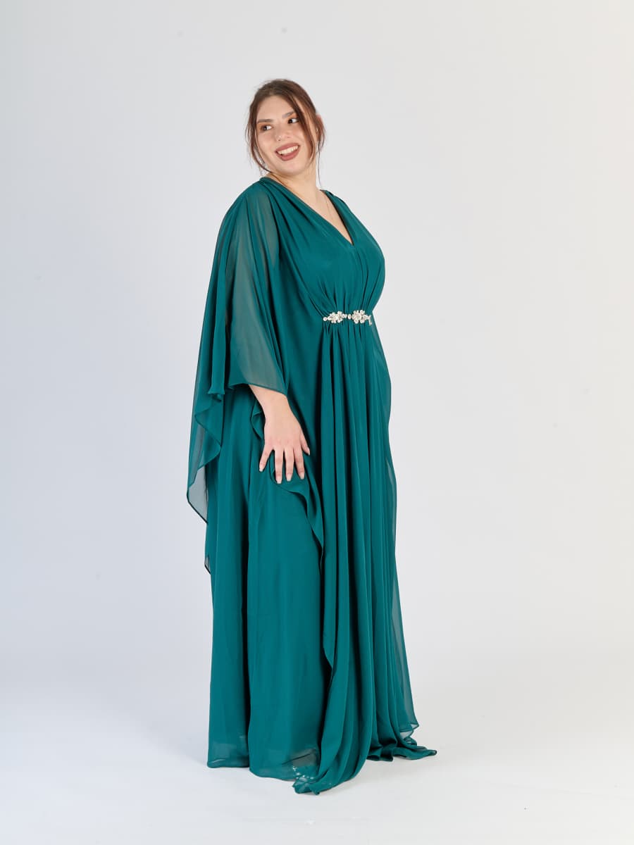 Abito plus size Verde.S, gonna ampia, scollatura a V suggestiva