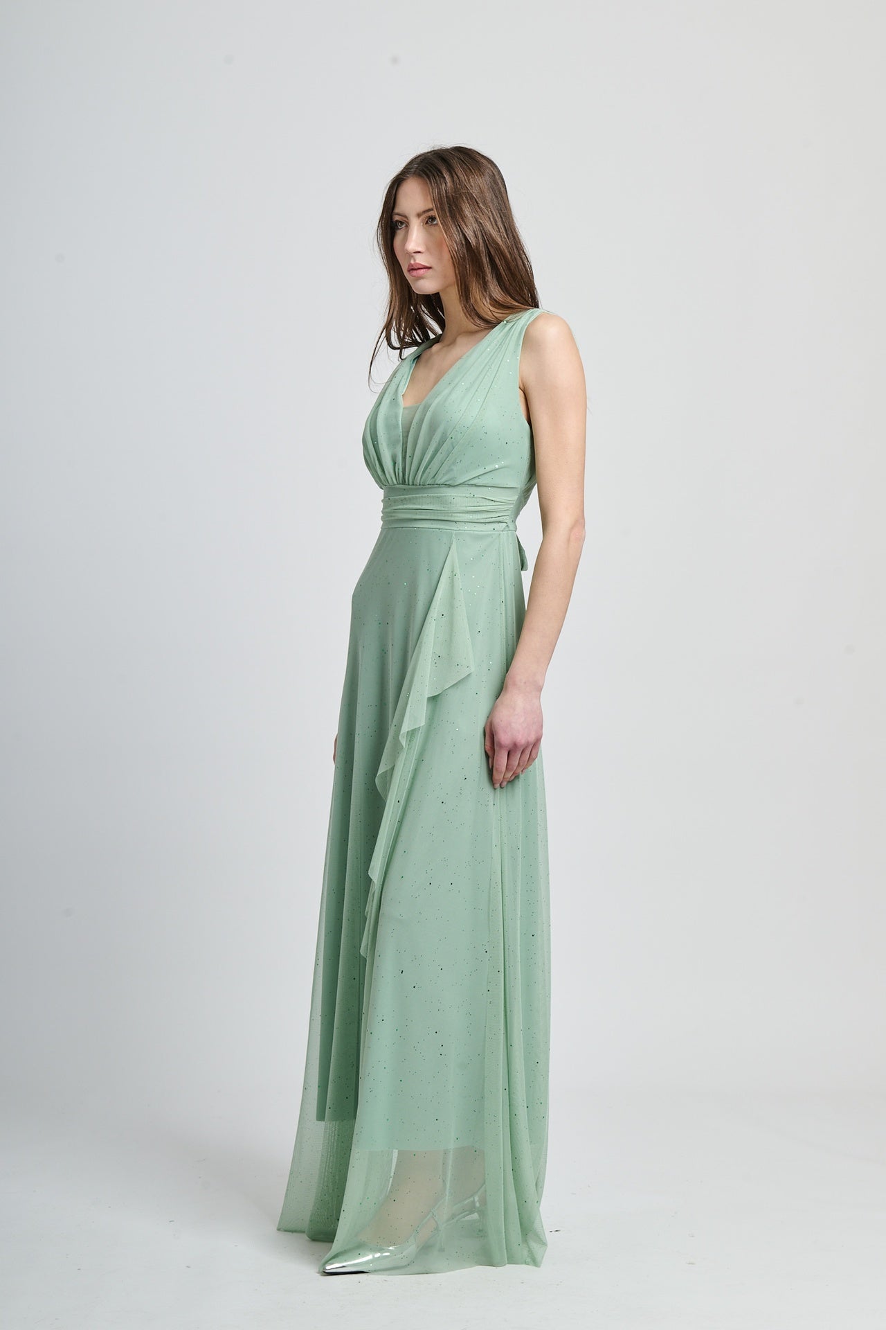 Abito salvia con fascia in vita, ideale per cerimonie