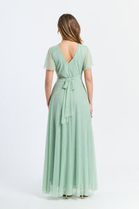 Abito salvia con fascia in vita, ideale per eventi all’aperto