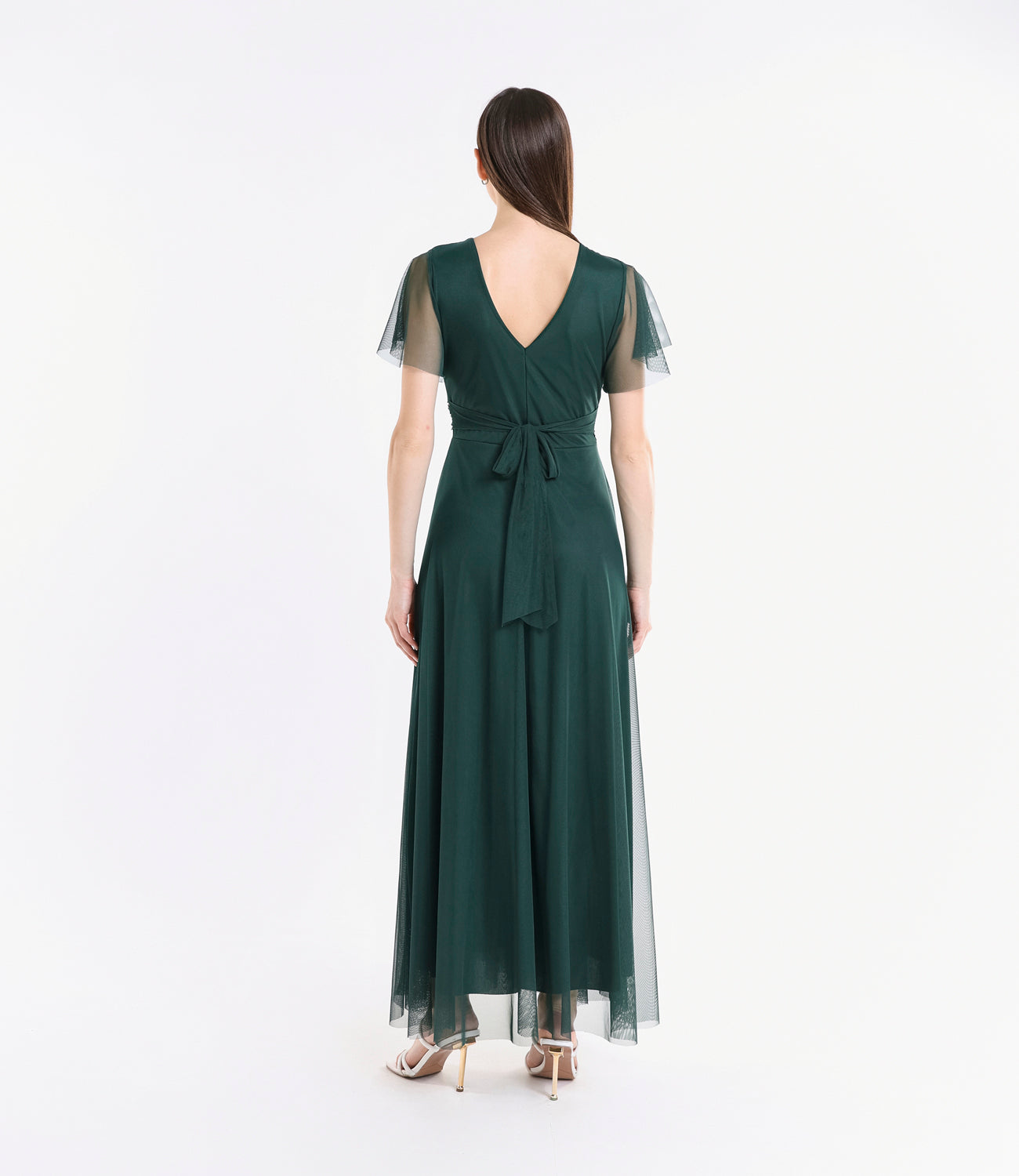 Abito verde.S laccio vita, tulle trasparente, design fresco, per eventi all’aperto