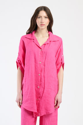Camicia fuxia con colletto, comfort e colore audace