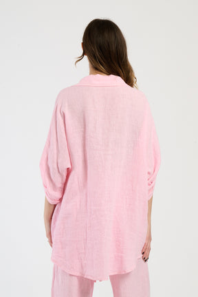 Camicia rosa in lino, ideale per spruzzare dolcezza
