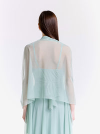 Completo da giorno salvia, chiffon leggero per abito e coprispalle