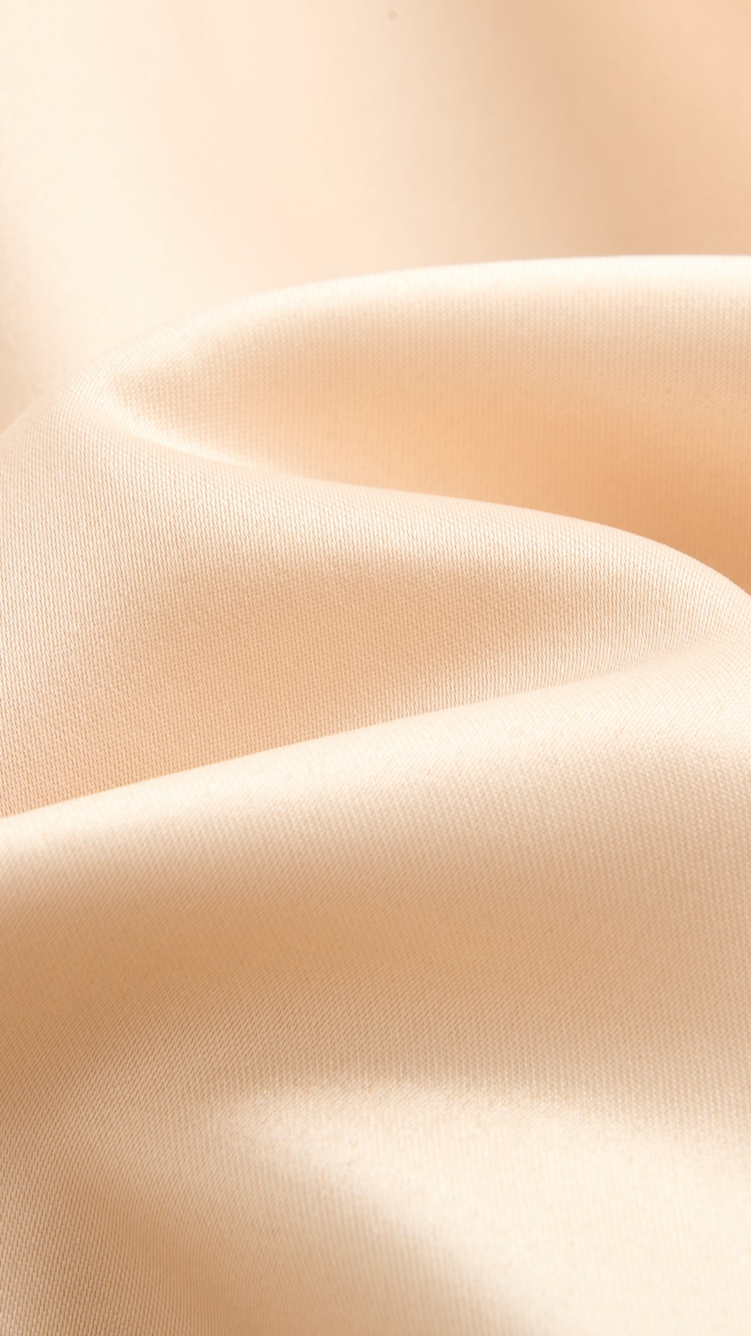 Abito Lungo Elegante in Raso con Spalline Sottili –  “Estella”