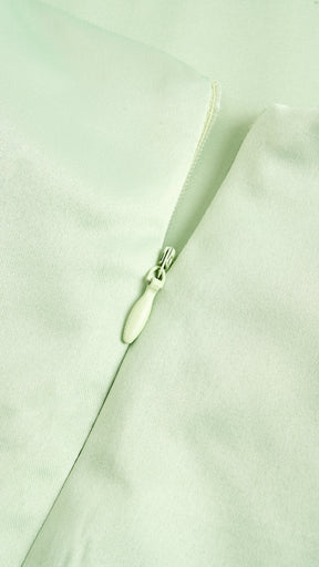 Abito Lungo Elegante in Raso con Spalline Sottili –  “Estella”