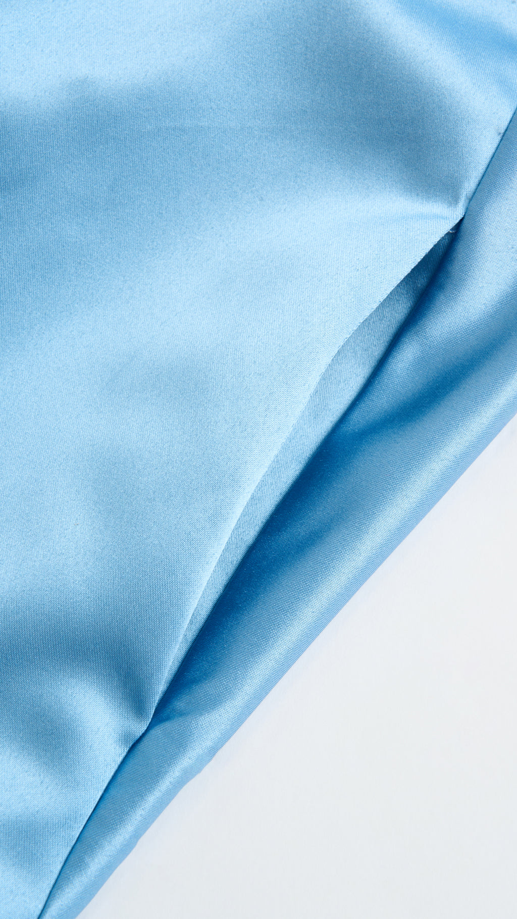Abito Lungo Elegante in Raso con Spalline Sottili –  “Estella”（副本）