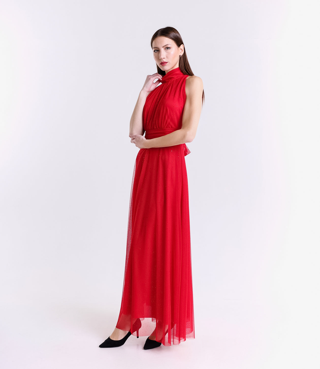Lungo vestito rosso con puzzo e legature al collo, design accattivante per feste
