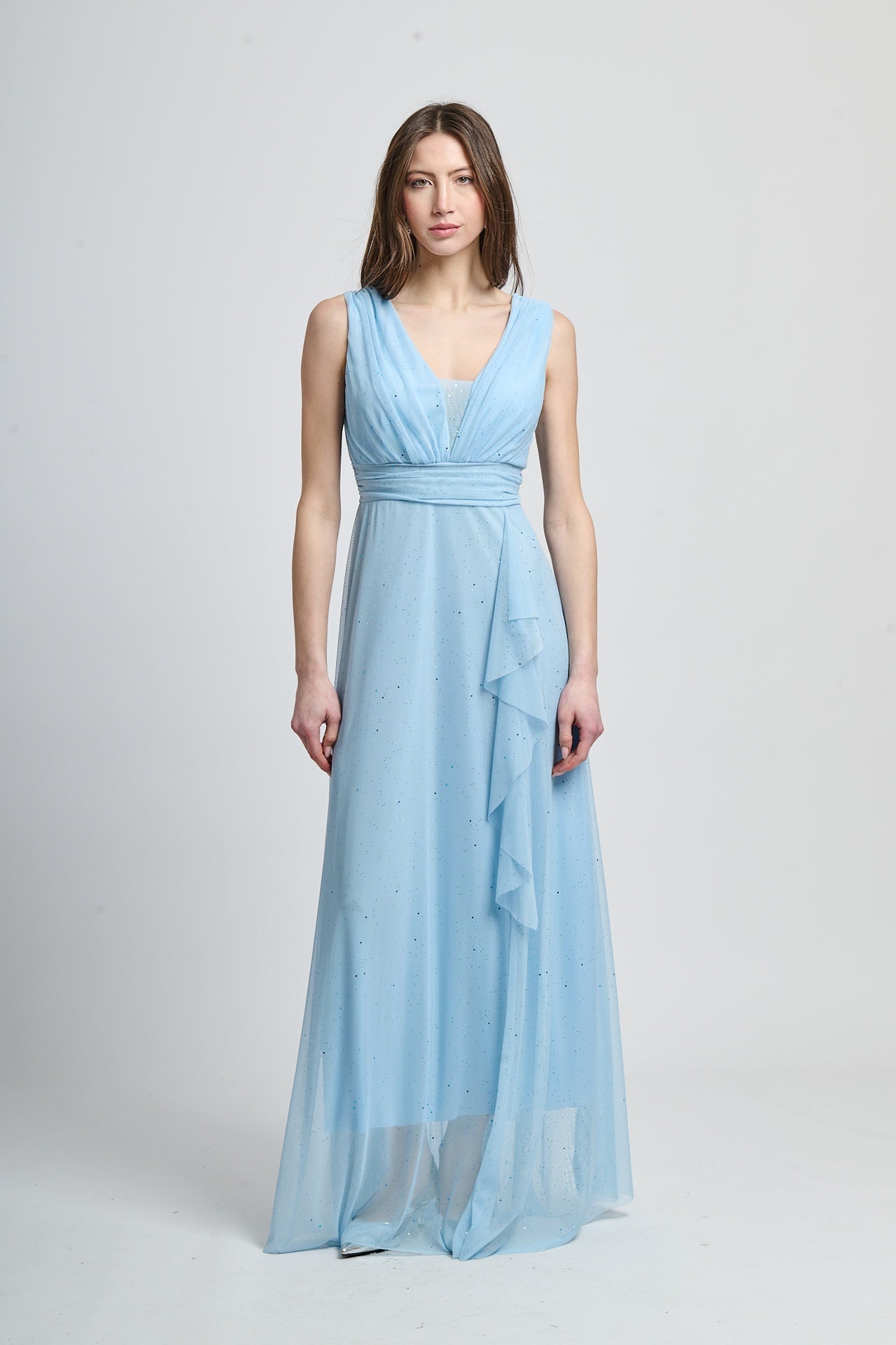 Vestito azzurro trasparente, perfetto per feste di nozze