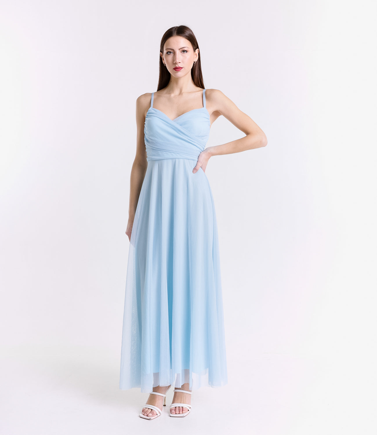 Vestito azzurro trasparente, taglio elegante, per eventi speciali