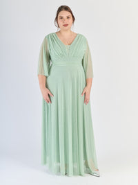 Vestito salvia fluido in tulle, fascia sulla vita e maniche semi - trasparenti, serenitàverde.