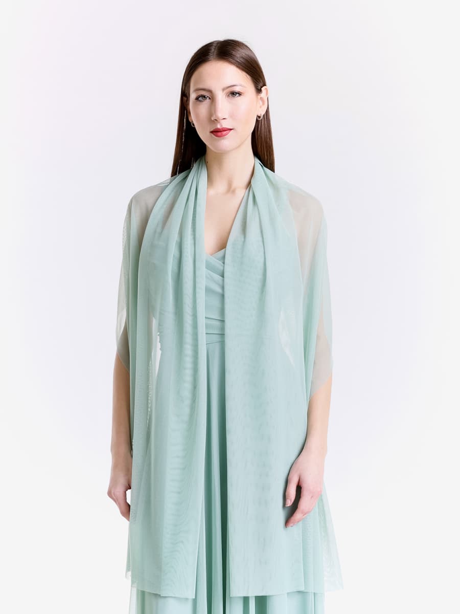 Ensemble salvia: gown fluido e cardigan tulle, stile delicato e naturale