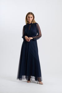 Abito lungo da cerimonia “Lavinia” con maniche in tulle e scollo a goccia