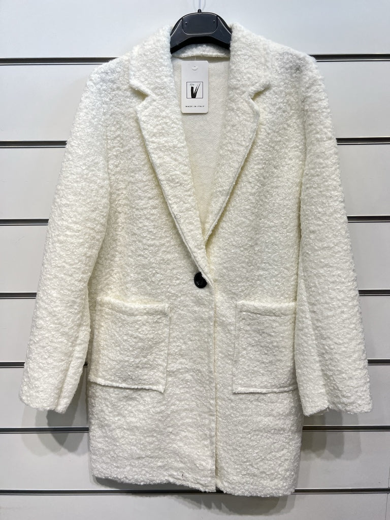 Cappotto Giacca Nolina – Taglio dritto e tasche frontali