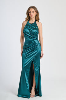 Abito elegante verde.S in raso, scollo a collo alto e falda con fessura