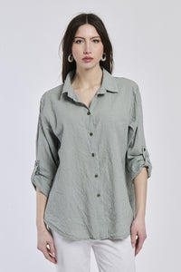 Camicia militare con collo a V, maniche 3/4, ideale per un look casual-cool.