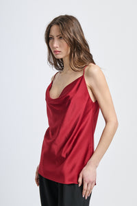 Maglia bordeaux a spalline per stile avvolgente