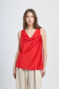 Canotta rossa elegante per look glamour