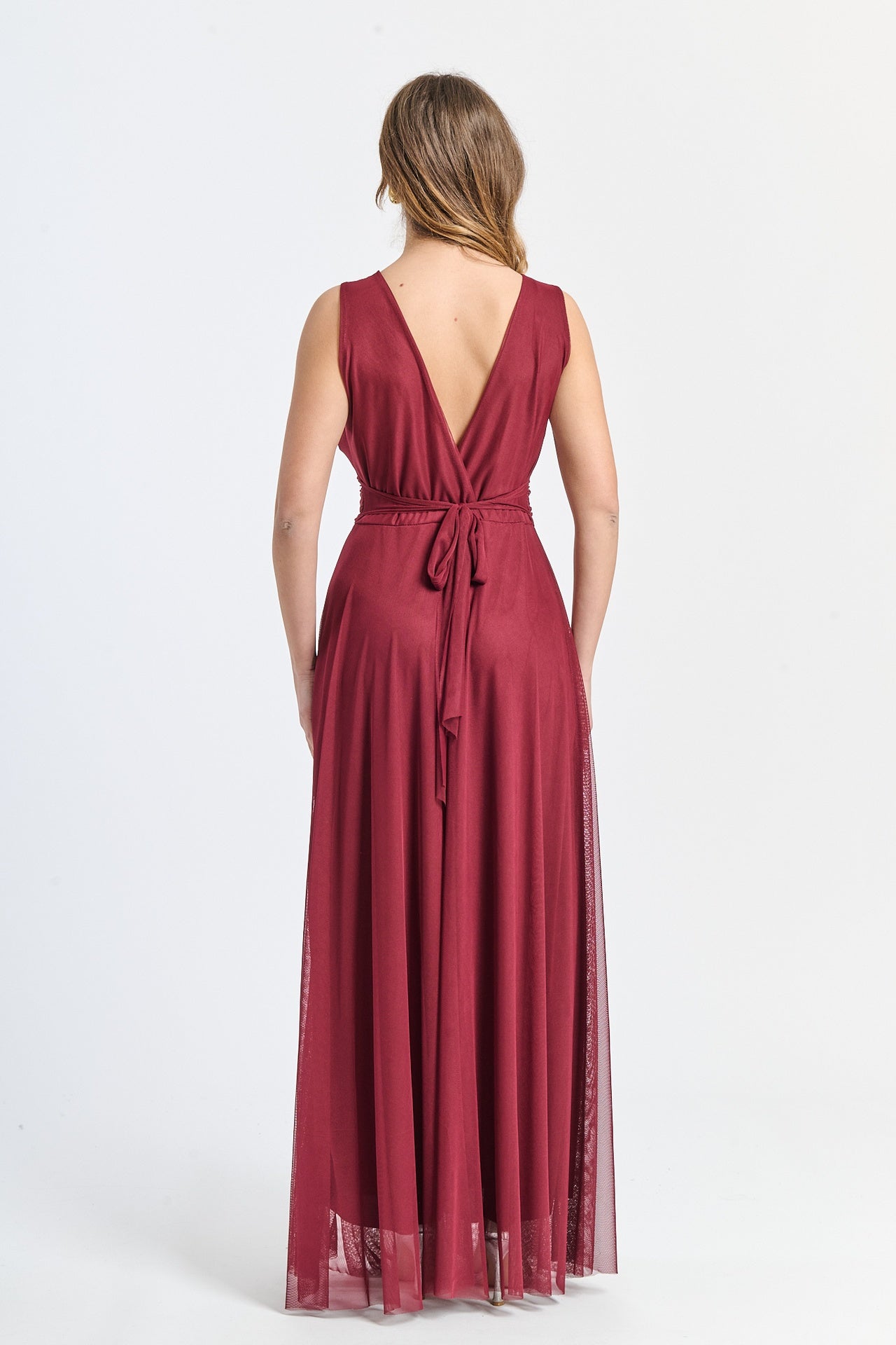 Vestito vino da serata concollo a V e pizzo seducente