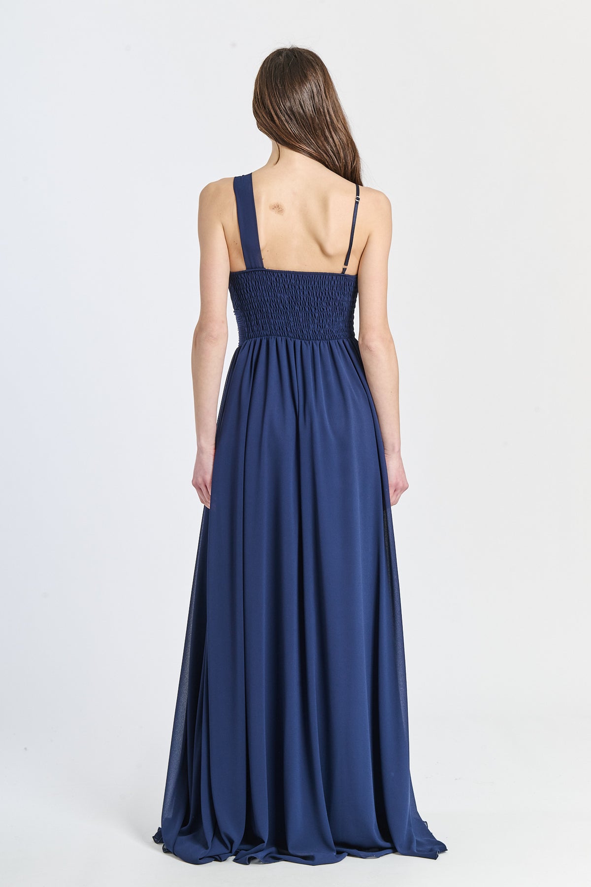 Abito lungo in tulle asimmetrico Luna（副本）