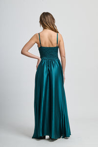 Abito elegante verde.S, tessuto satinato con falda ampia e fluida