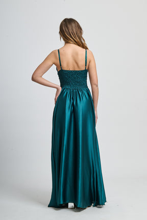 Abito elegante verde.S, tessuto satinato con falda ampia e fluida
