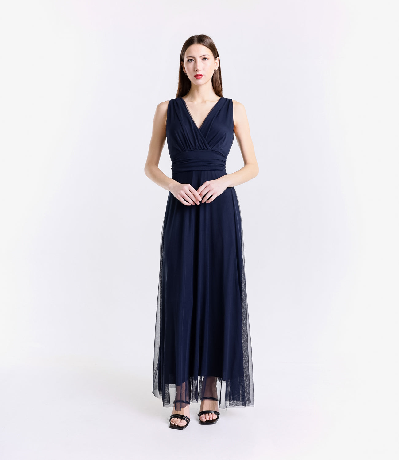 Abito lungo navy in pizzo,timeless e sofisticato