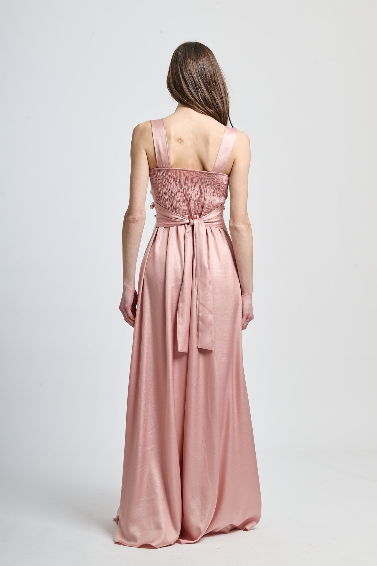 Abito da cerimonia rosa antico, perfetto per cerimonie e occasioni romantiche