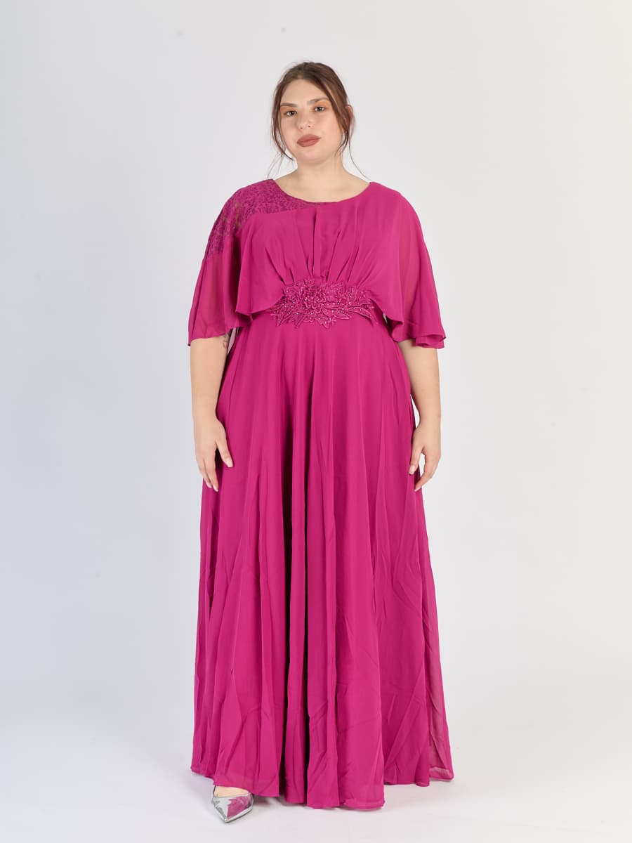 Abito lungo plus size Magneta, maniche ampie e scollo rotondo