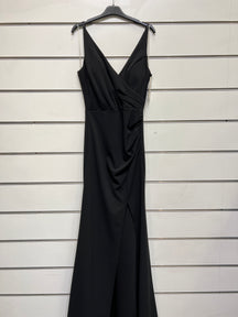 Abito “Loreta” – Eleganza drappeggiata con spacco frontale