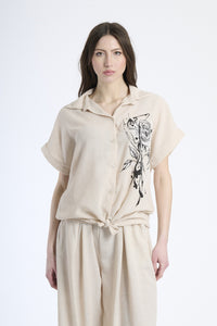 Completo estivo beige, design comfort con camicia tie - front e pantaloni slouchy