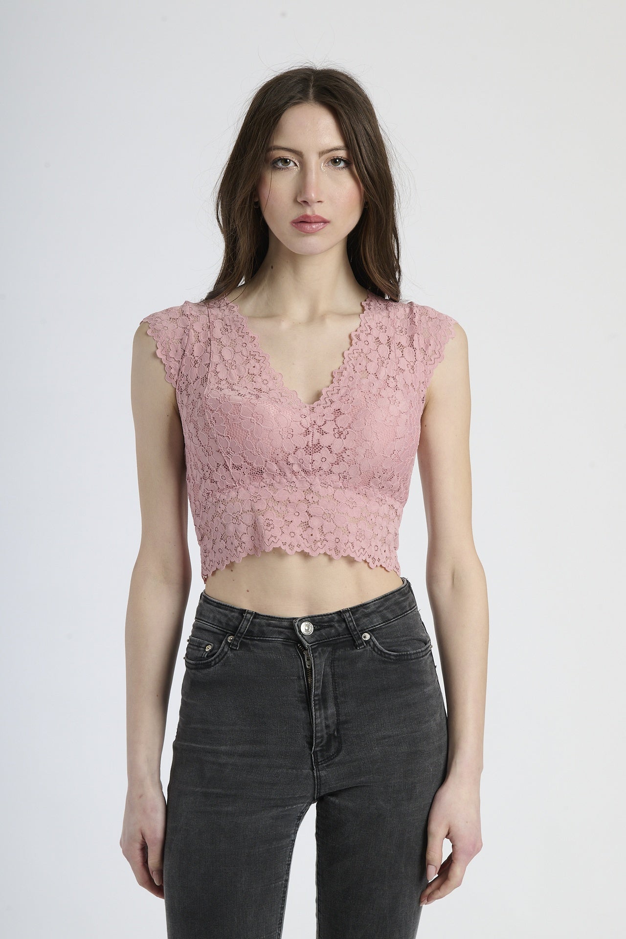 Canotta elegante rosa antico, silhouette slim con dettagli artigianali