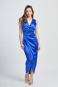 Abito formale bluette in raso, perfetto per occasioni eleganti