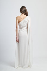 Abito elegante bianco, taglio aderente, spalla unica, perfetto per eventi formali.