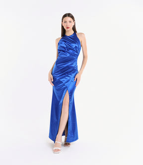 Abito lungo bluette rinfrescante, design avvolgente in raso lucido