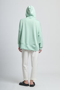 Felpa salvia a maniche ampie, stile casual e raro