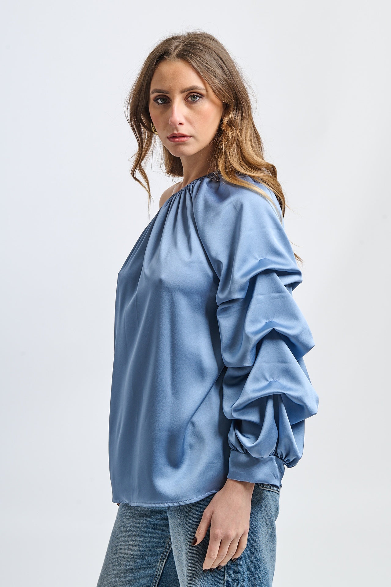 Top jeans con scollo a barca, maniche a balze, design fluido, per uso quotidiano