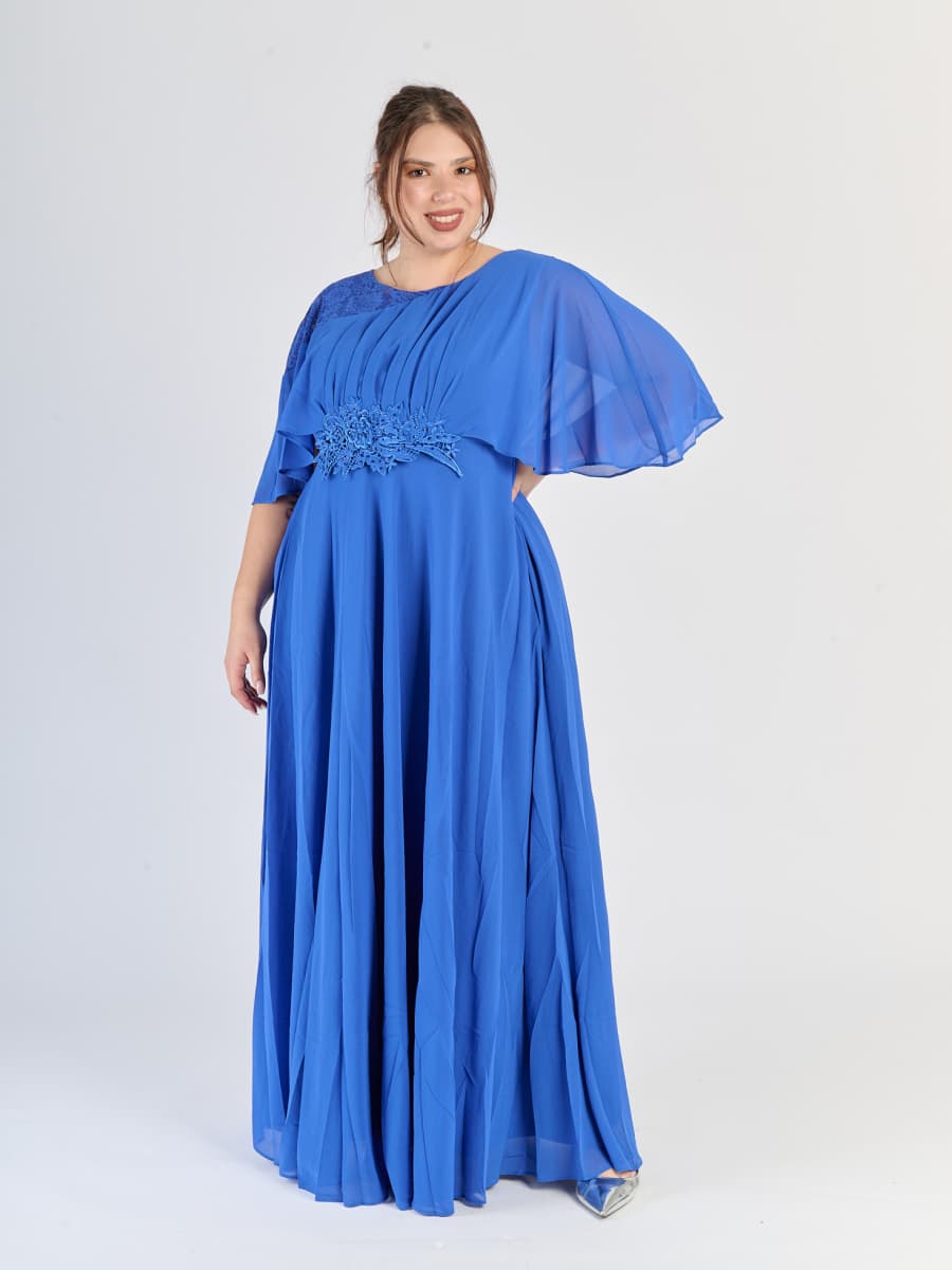 Lungo abito plus size Bluette, ideale per cerimonie notturne