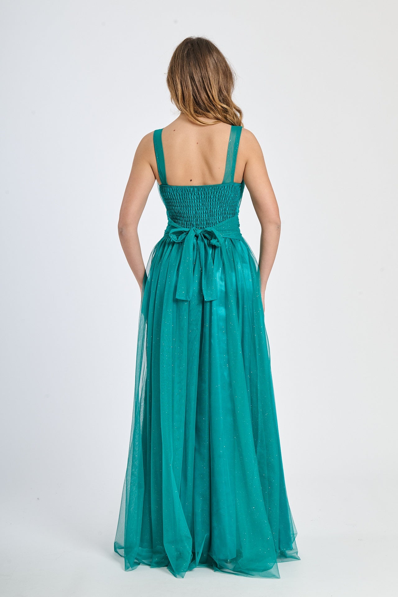 Abito lungo verde acqua senza maniche, ideale per eventi estivi