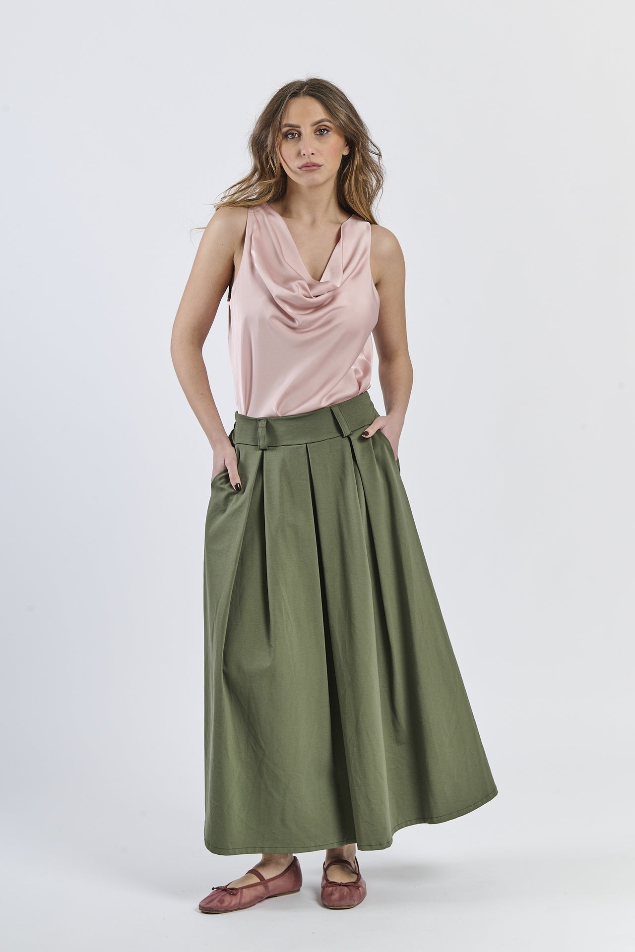 Felpa oversize con cappuccio e logo in stampa, stile casual e moderno